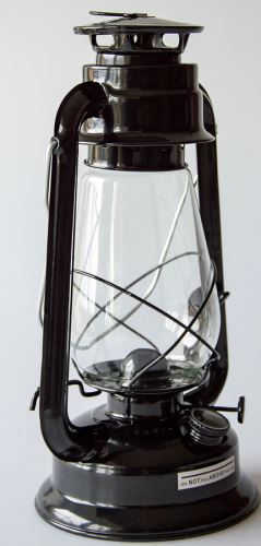 Bencinska svetilka 30cm Črna