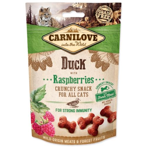 CARNILOVE Cat Crunchy Snack Raca z malinami s svežim mesom 50 g