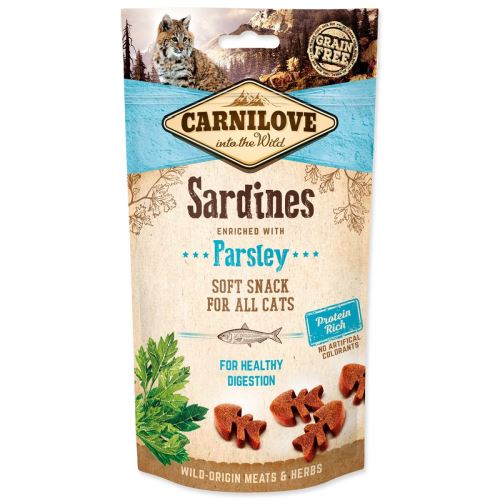 CARNILOVE Cat Semi Moist Snack Sardine obogaten s peteršiljem 50 g
